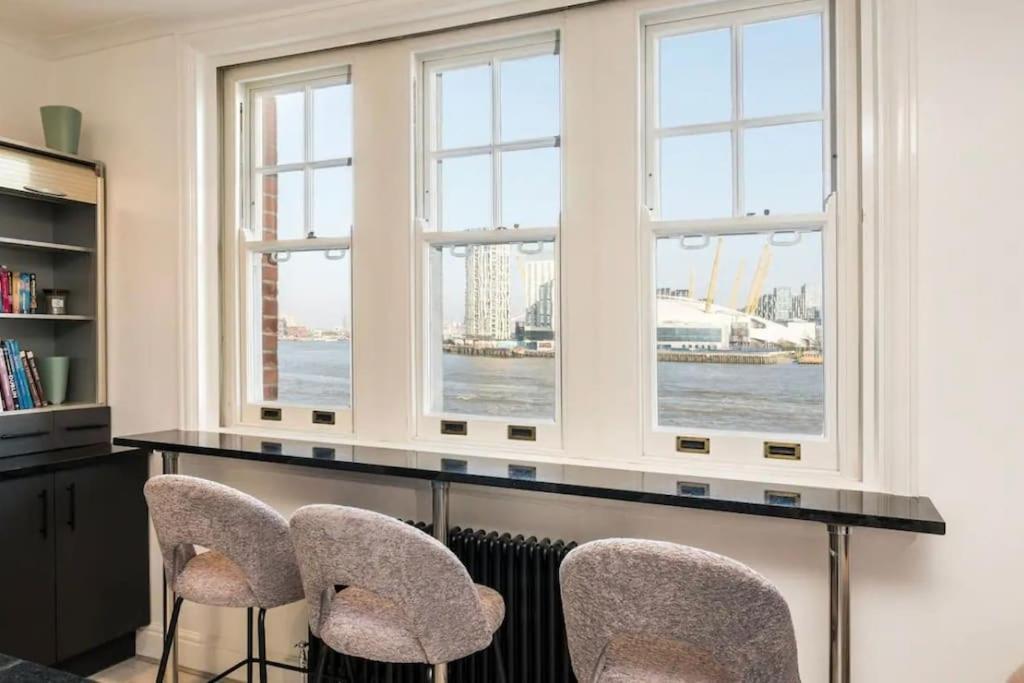 3 X Bedroom Riverside Flat With Hot Tub On Roof Terrace London Exterior foto